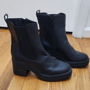 Sam & Libby Black Women’s Ankle Boots US 10 — Lug Sole Block Heel Side Zip Chels